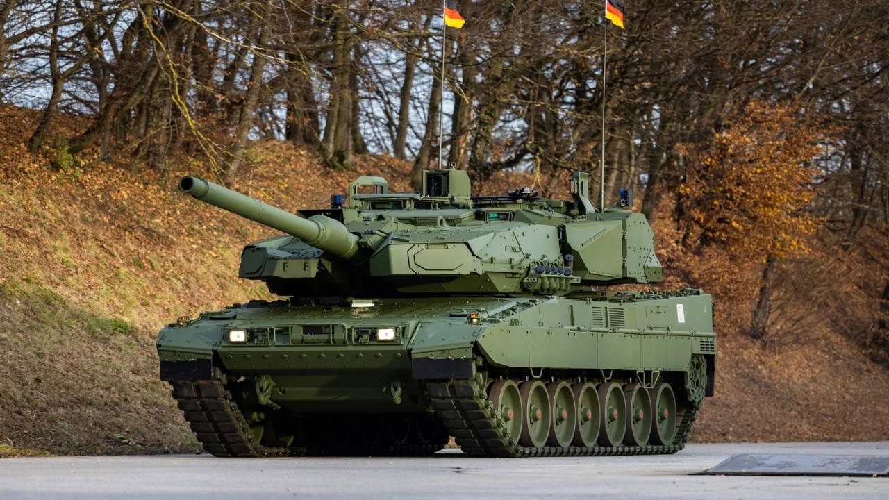 Pierwszy seryjny czołg Leopard 2A8, schrony Hobbit House i znacznie więcej 💥 TOP 10 nowości, cz. 2