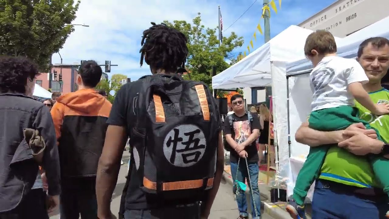 U District Street Fair of Seattle in 4k Walking Tour on May 22th 2022. Recoding with Dji Pocket 2.