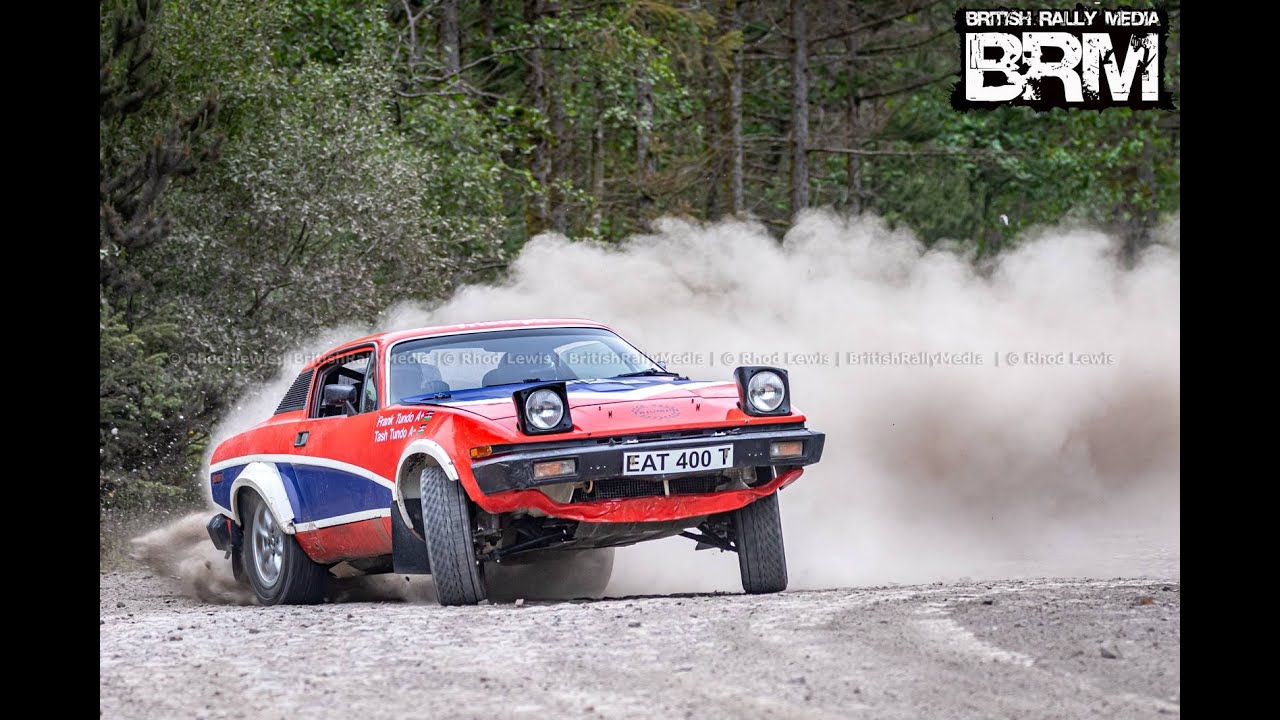 Triumph TR7 V8 and Citroen DS3 R5 Testing - INCREDIBLE SOUND!!