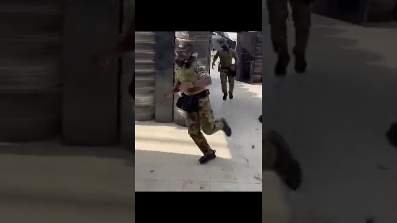 South African Police Special Task Force competing in UAE SWAT Challenge, 2022.