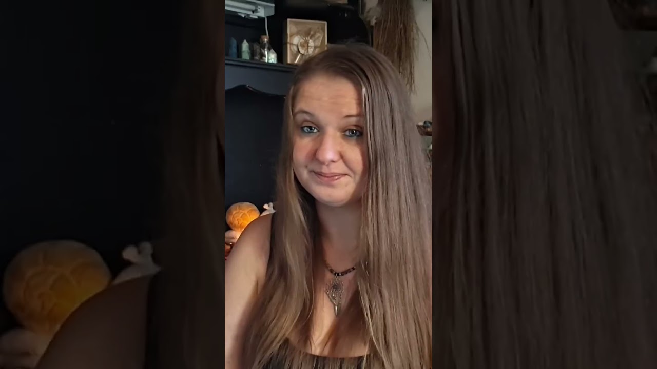 Follow link to full video! #fullmoonmessages #magick #tarot #youtubetarot #pickapile #tarotreader