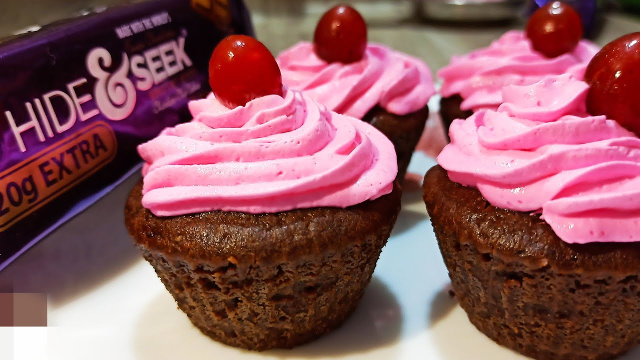 Hide and Seek Biscuit Cupcake Recipe using Eno in Kadai | Hide and Seek Biscuit Cupcake Without Oven