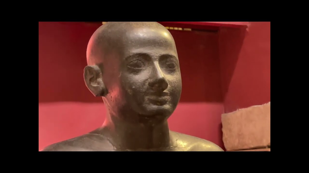 THE OLD CAIRO MUSEUM in Tahrir Square