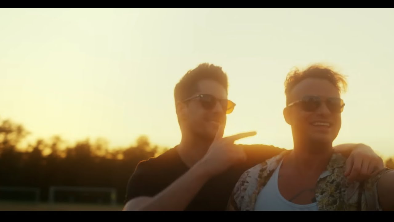 SDP feat. Esther Graf, Montez, Clueso, Elif, Kontra K, Santos, Querbeat & legotiger35-Zusammen Remix