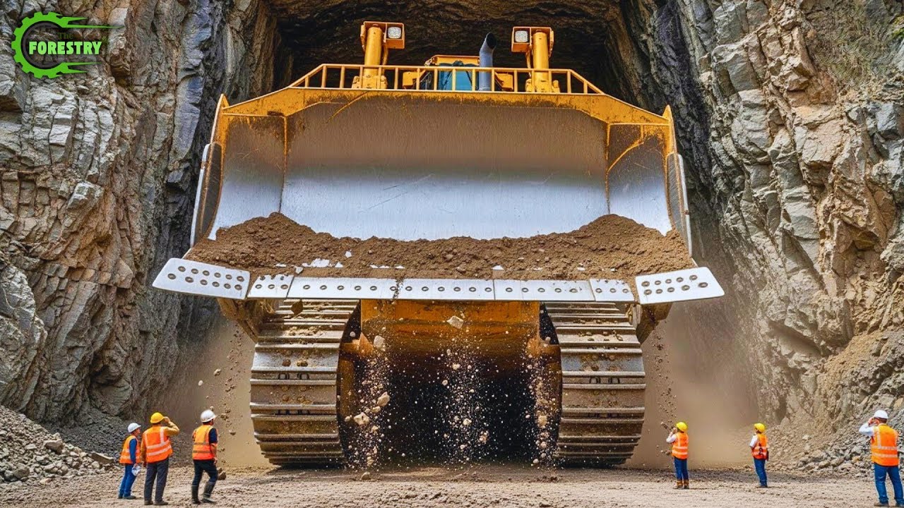 Jaw-Dropping Bulldozer Operator Skills So Crazy You’d Think They’re Fake! #44