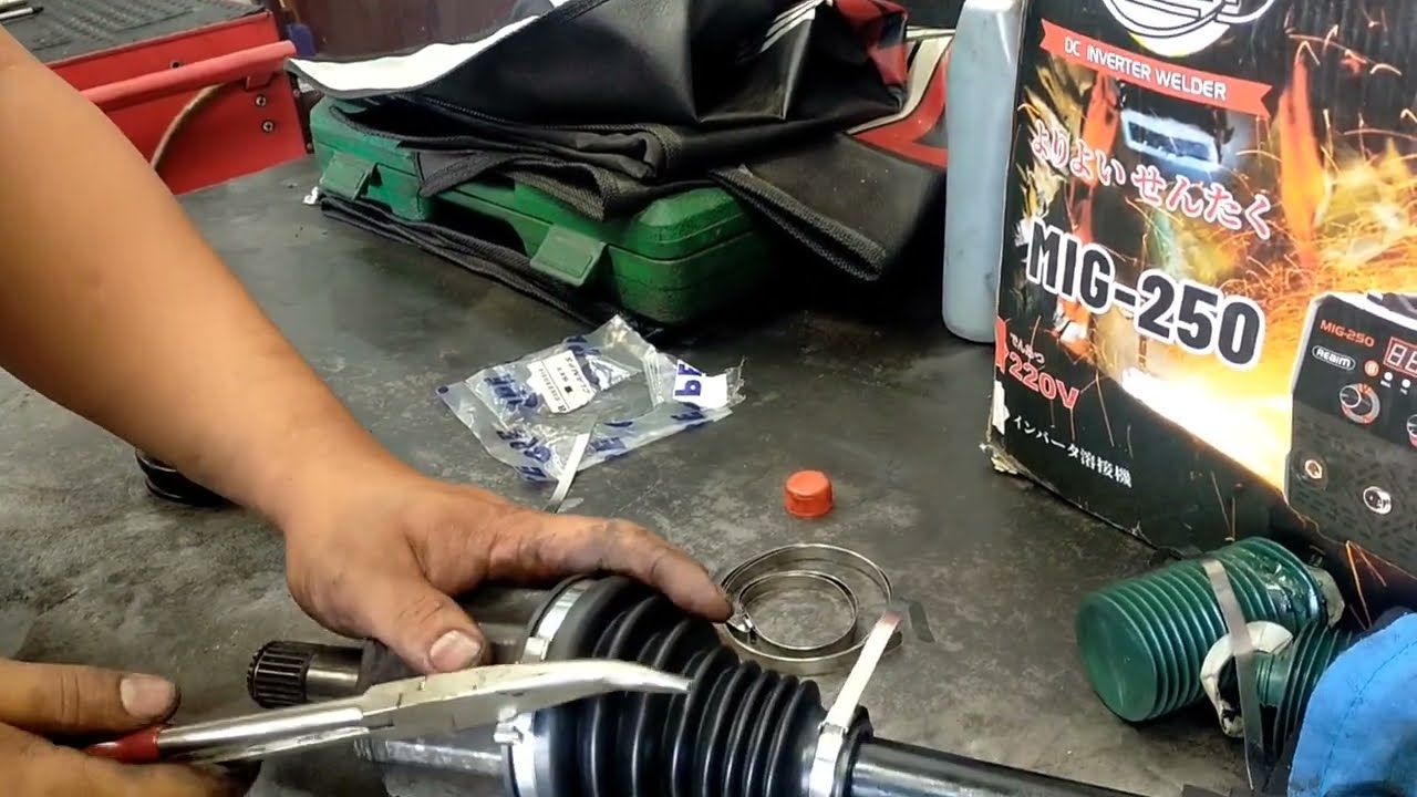 HONDA BRV, BRIO, MOBILLO, Common problem nagbavibrate, Paano magpalit Ng axle boot na inner