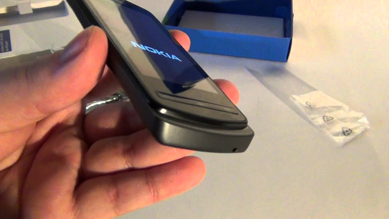 Nokia 700 Unboxing With Symbian Belle