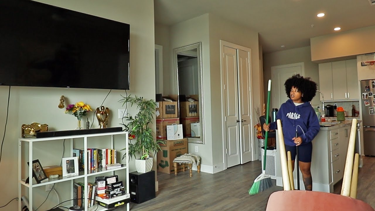 Hilarious HAUNTED HOUSE SCARE Prank On Wife!