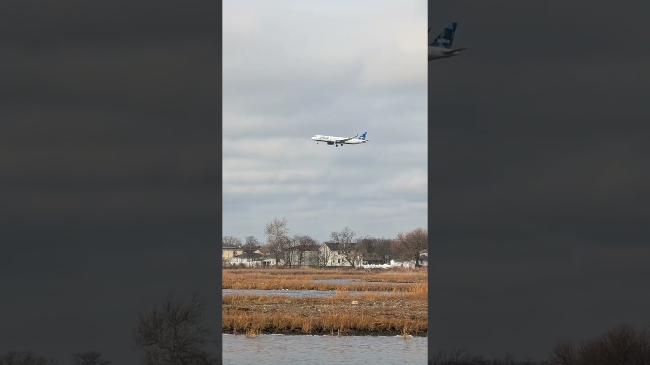 JetBlue Airways Airbus A321 - 8K 