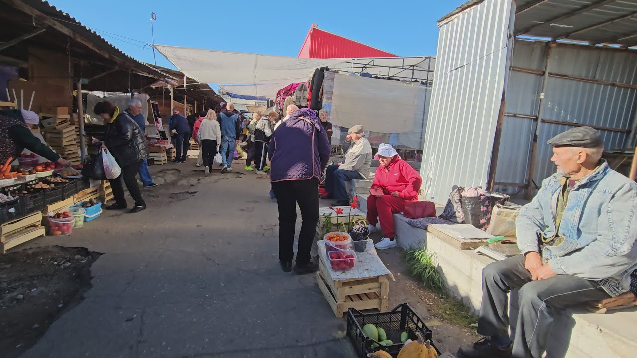 Вольский рынок 29 сентября 2024 г. Саратовская область, г. Вольск.