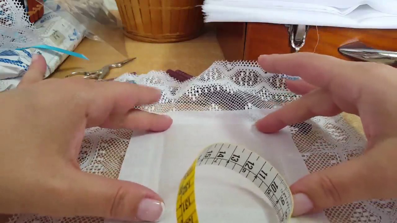 Montar encaje en la tela