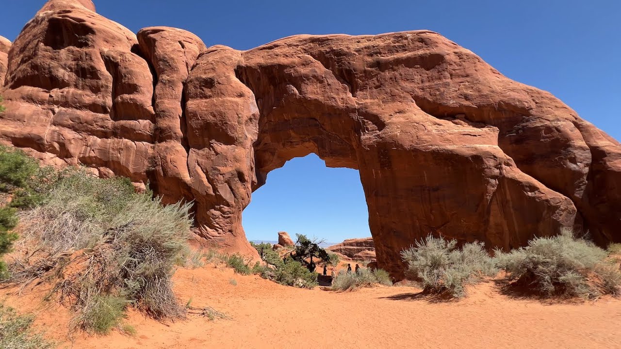 Arches National Park - Pine Tree Arch