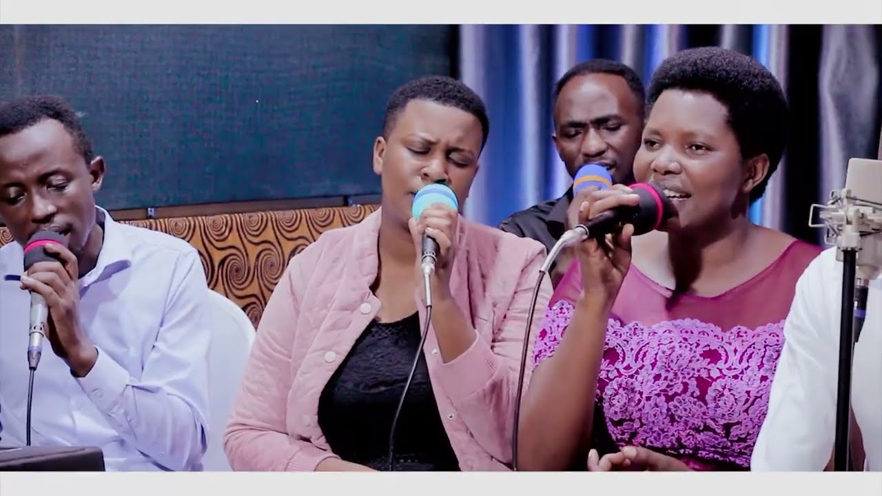 Iriba Choir in worship, Session 1: Nzamuzura- Halelujah  // ADEPR TABA.