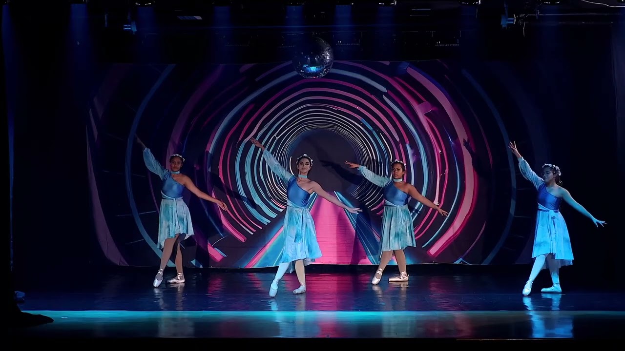Espetáculo de Dança CAU ATTITUDE 