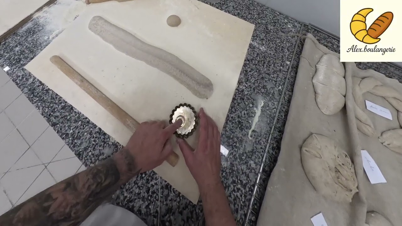 Pain de campagne les formes: le tourbillon 🌀pour le CAP boulanger...