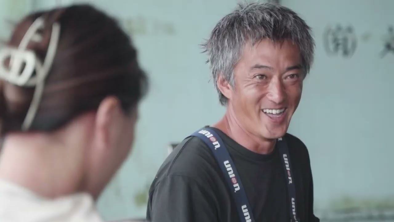 A Ghibli-like Seaside Town with No Trains, No Crowds — Swim with Tuna in Japan　巨大マグロと泳ぐツアー