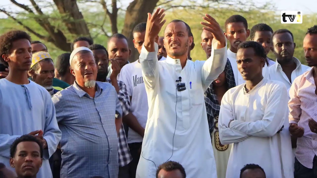 Awwalcha Janaazaa Ustaz Juhar Imaama Masjid Bilaal Magaalaa dire Dhawa - Kutaa 2ffaa