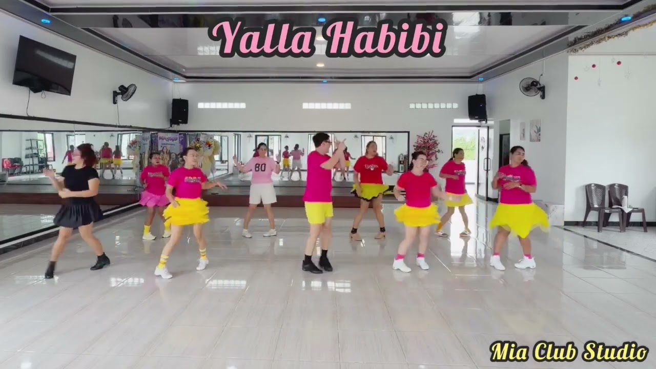Yalla Habibi line dance Mia Club studio