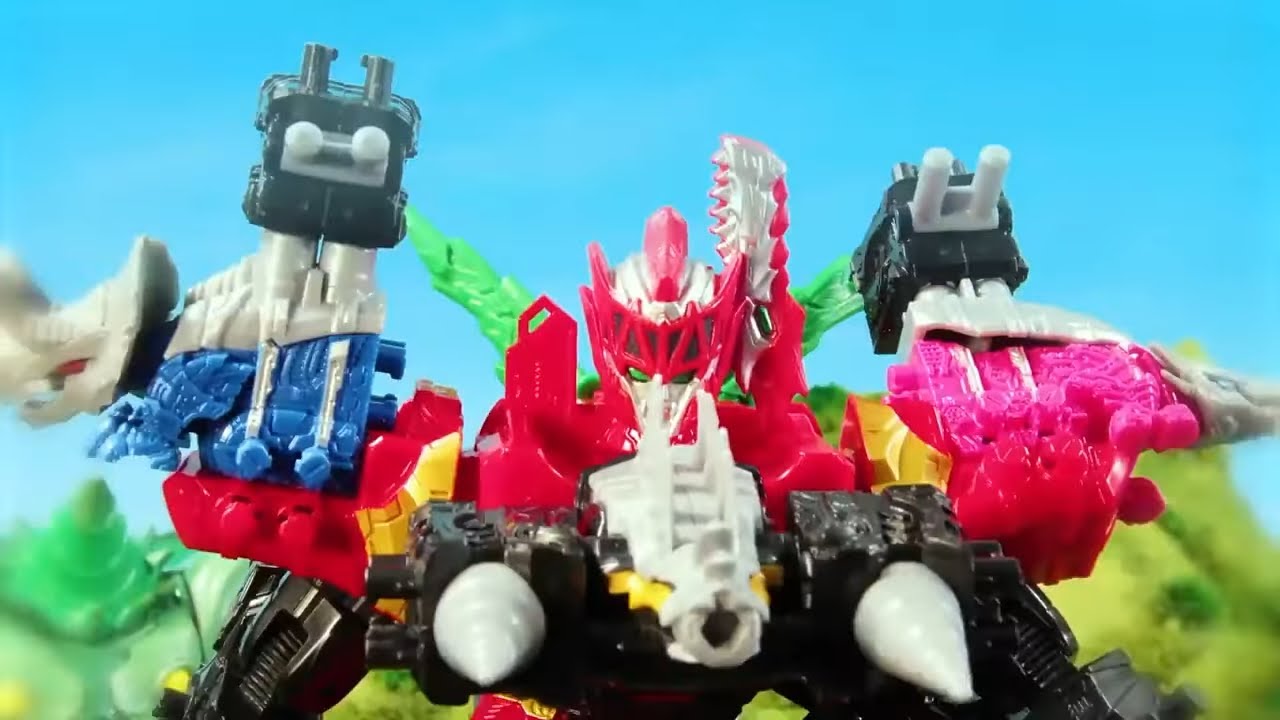 Giant Robots vs Kids Force 🤖 Megazord Special⚡ Power Rangers Kids Force ⚡ In Real Life Ninja Skills