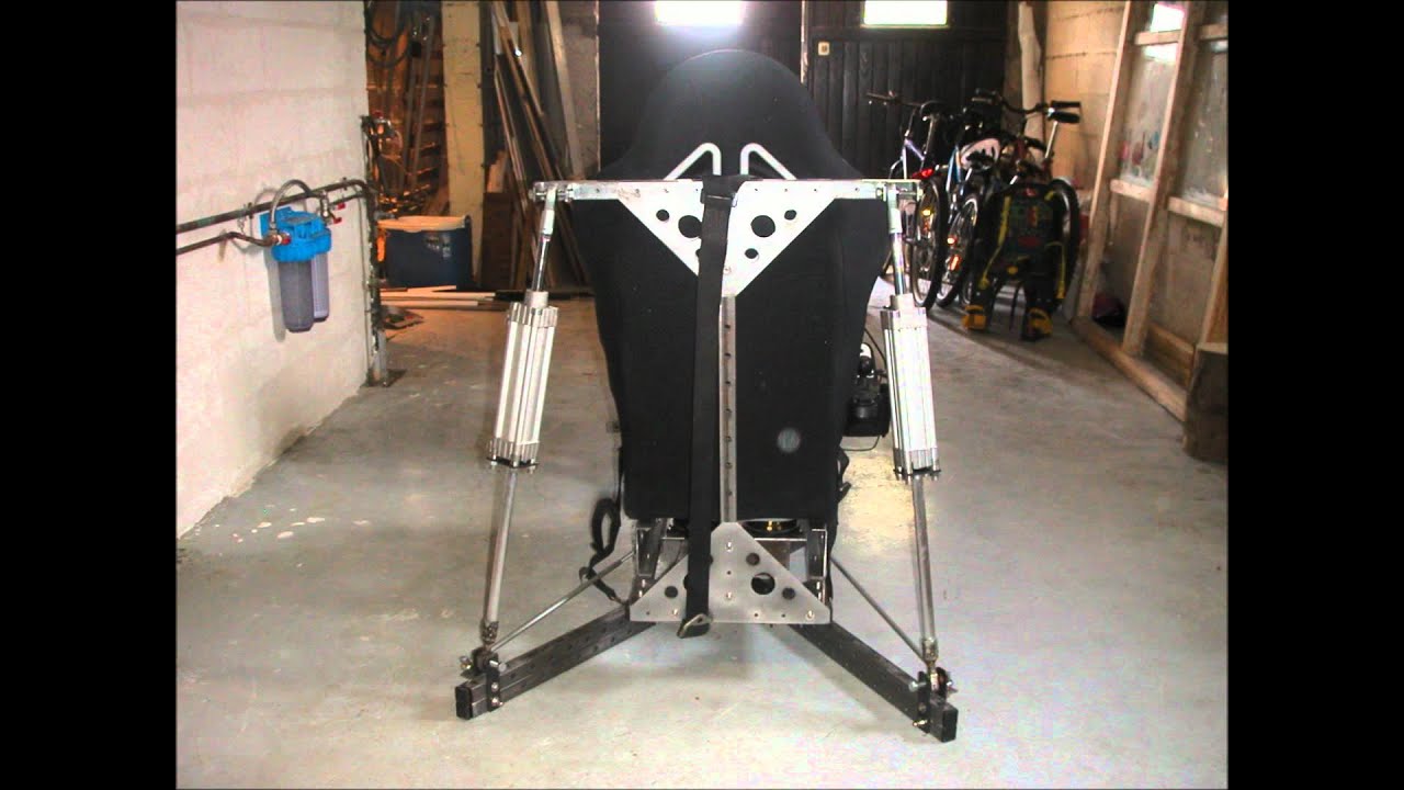 Premier prototype de simulateur dynamique à vérins pneumatique   fabrication 2007