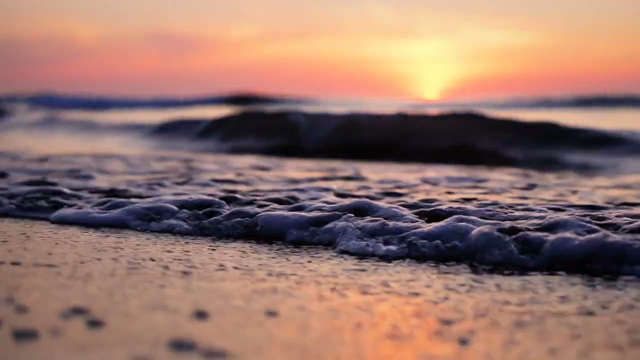Ocean Wave Moving – Deep Rain Sounds for Peaceful Sleep (10 Hours)