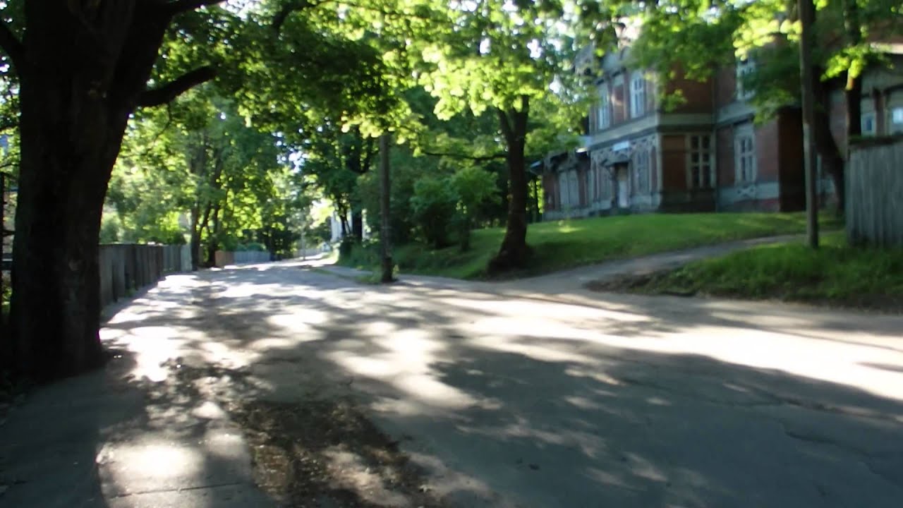 маленькие улочки большого города