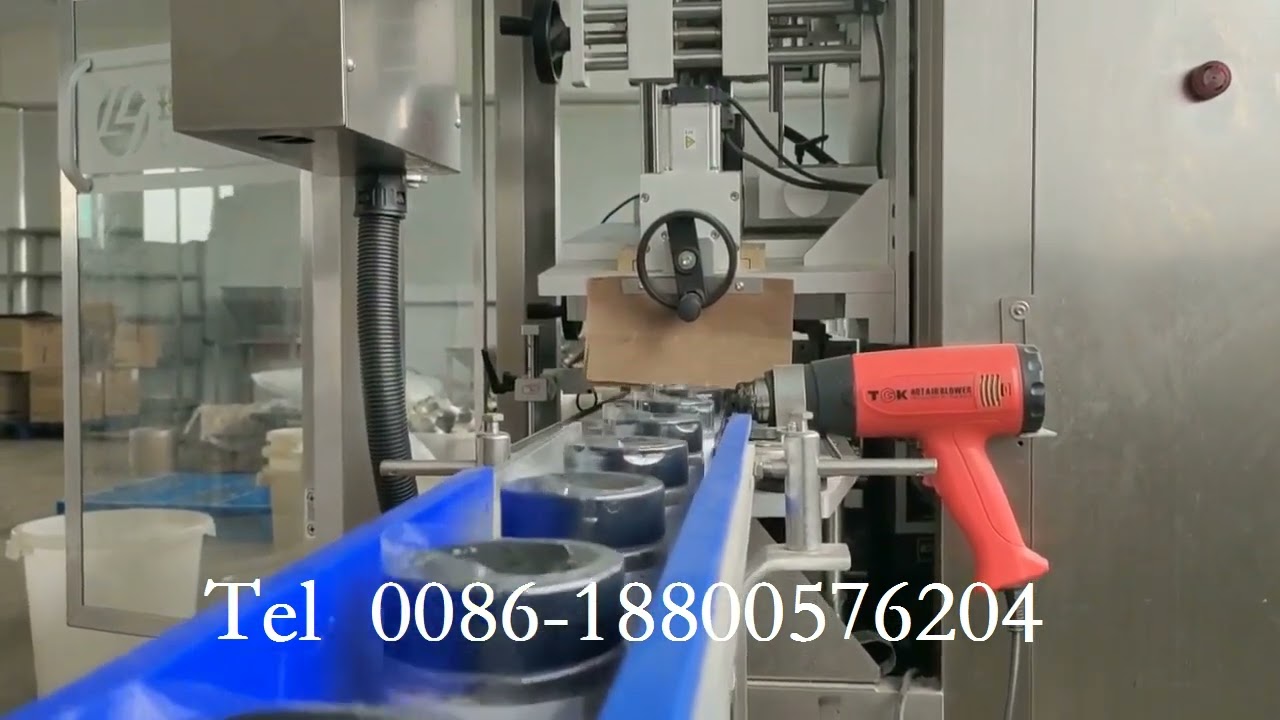 Automatic plastic Cap shrinking labeling machine