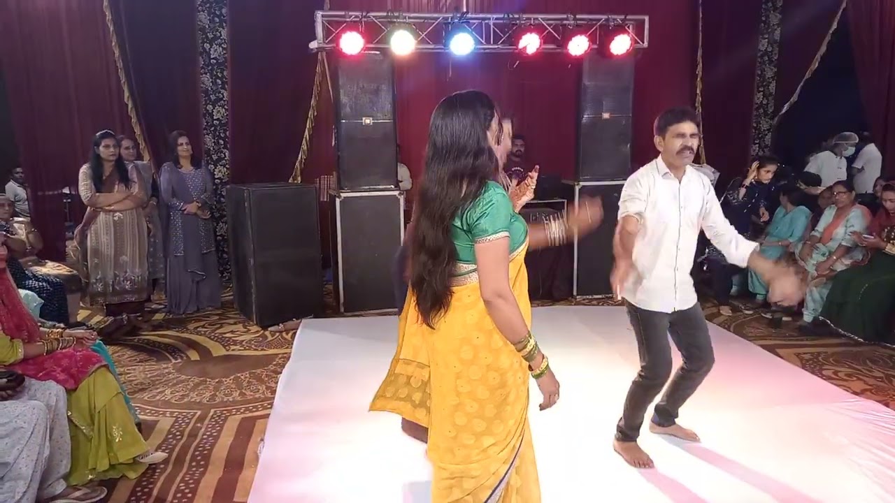 तेरे बिना मनै परदेशा मै मुश्किल होई अकेले न | dance with wife