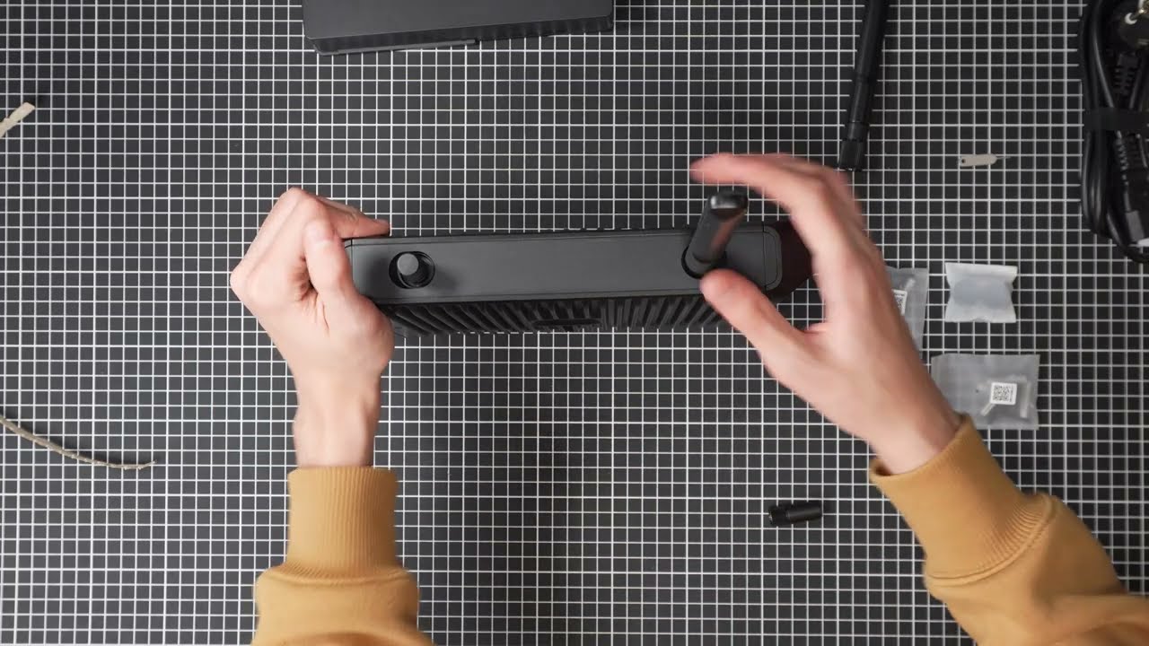 Ubiquity Unifi Cloud Gateway Industrial UCG-Industrial (270W) #unboxing