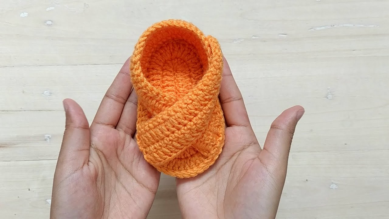 آموزش بافت صندل نوزادی 😍 بامزه و ساده ببافید
