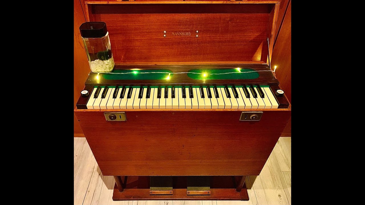 Mannborg Harmonium showcase