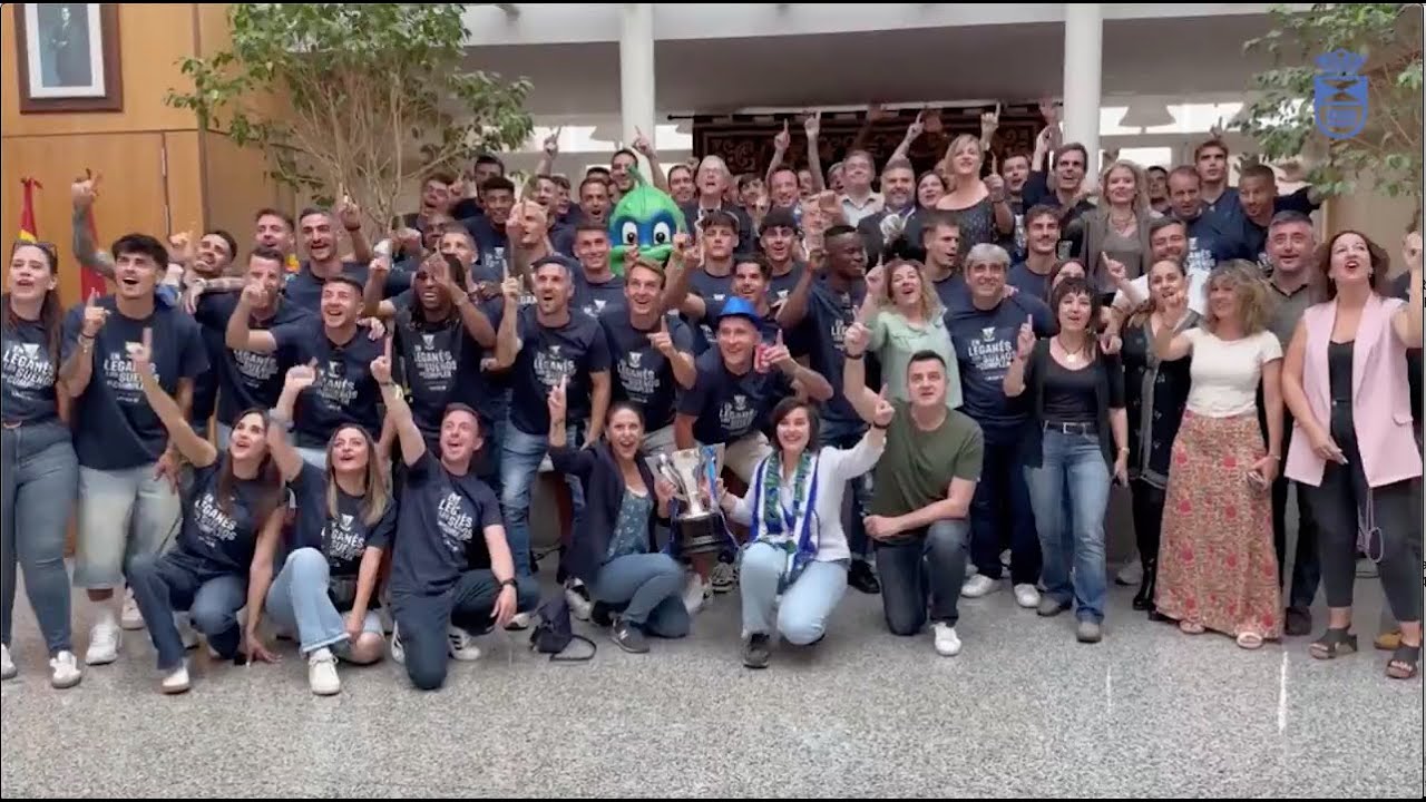 EL AYUNTAMIENTO DE LEGANÉS RECIBE AL C.D. LEGANÉS POR SU ASCENSO
