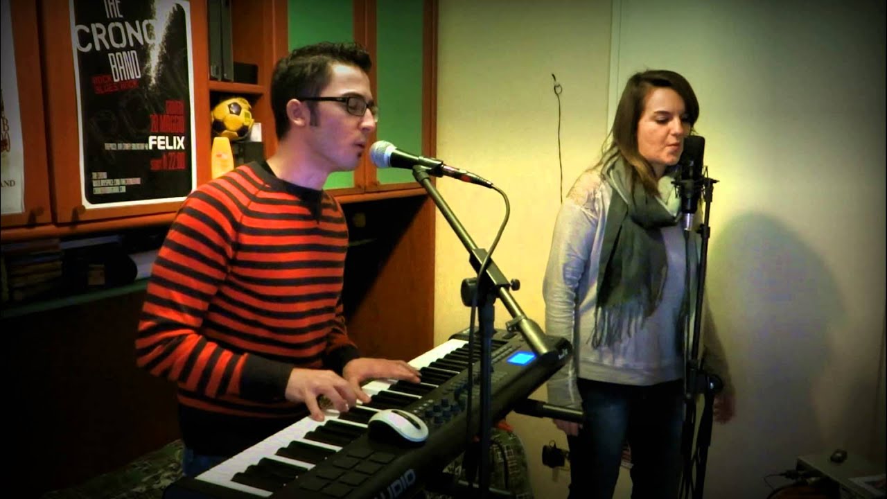 COLDPLAY - The Hardest Part | Mauro & Elenia (Acoustic cover)
