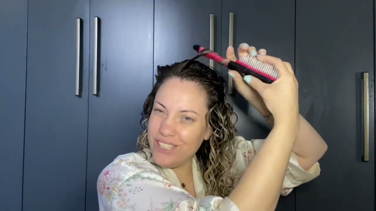 ✅ MINHA FINALIZAÇÃO ATUALIZADA! Cachos Definidos,  e Sem Frizz!