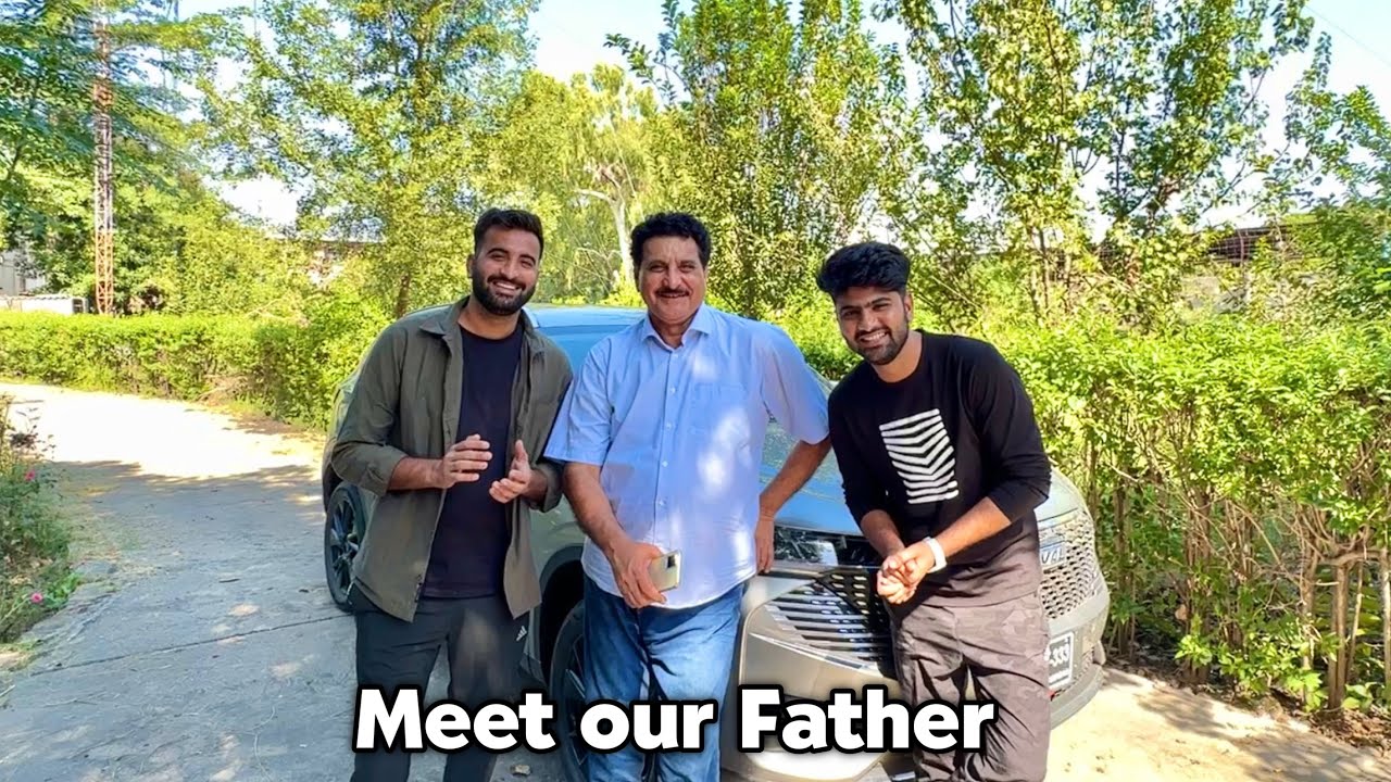 Finally Papa Revealed❤️