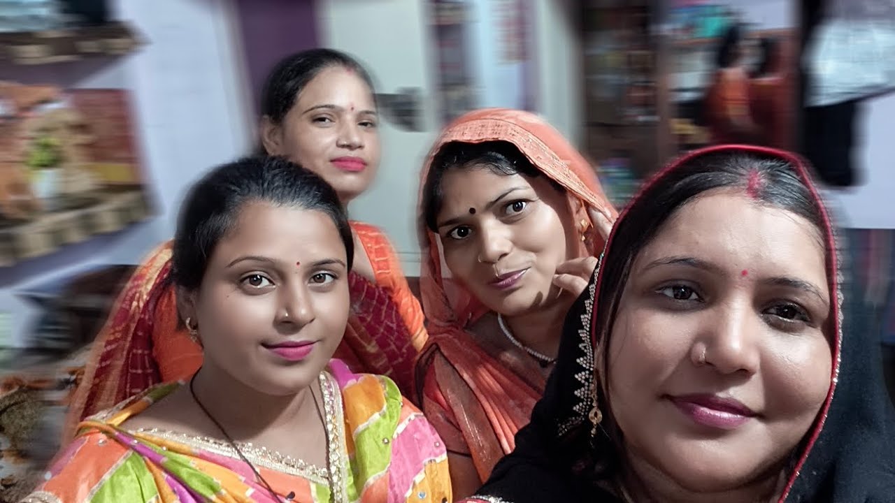 बरसाने की बेटियां और भाभियों ने किया घर पर कीर्तन#विशाखा ब्लॉक#🙏🙏😍😍🥰