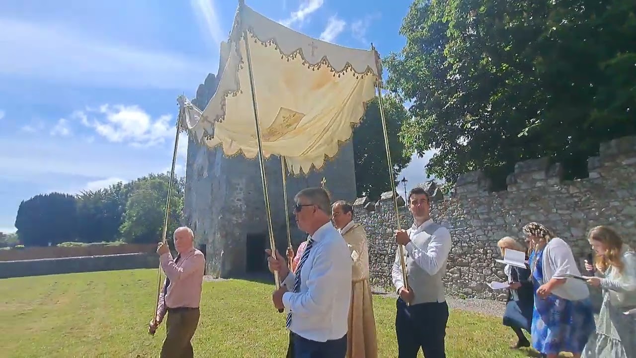 Corpus Christi Procession - St. John's Catholic Church. (SSPX) Mounttown, Co. Dublin, 11th June '23.