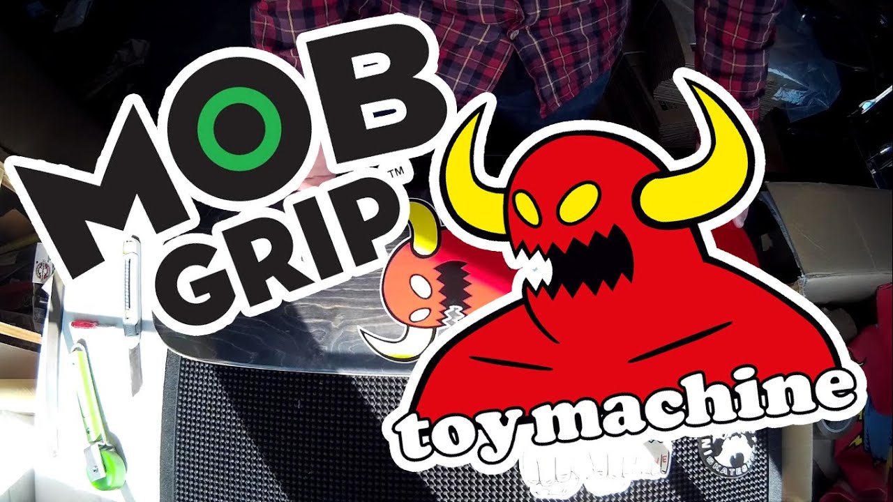 Skateboard Deck Toy Machine Monster 8.125  x 31.75 - Mob Grip