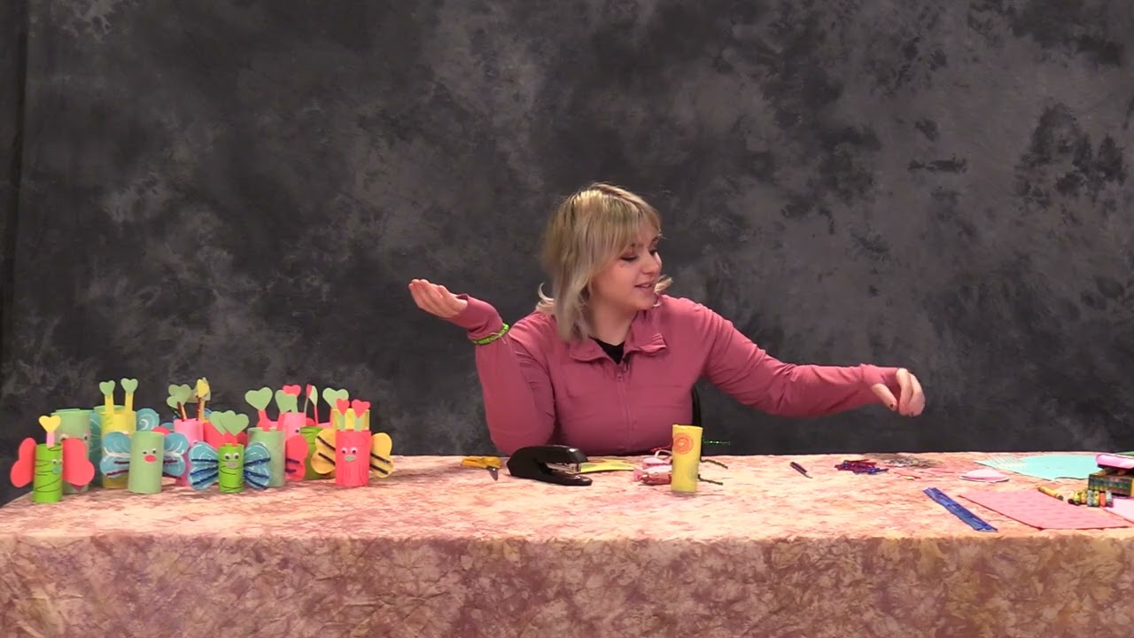 Art Corner : Creating Lovebugs