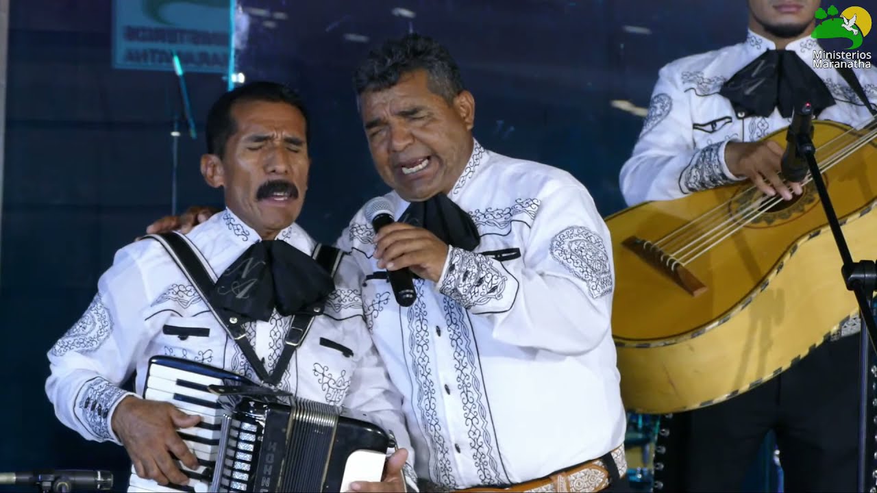 Serenata Para Mamá Con El Mariachi Cristiano Nuevo Amanecer