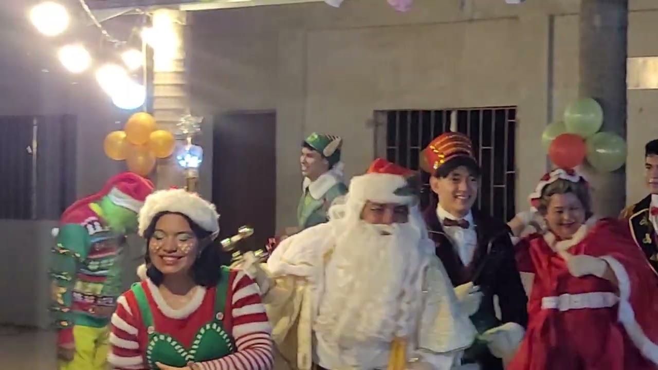 Navidad 2025 CANTORA KARLA BATRES