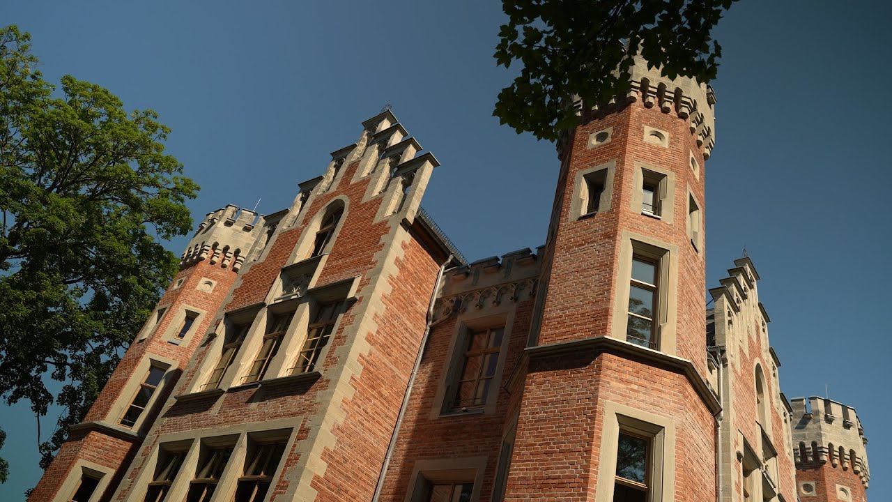 Ein Schmuckstück - Das sanierte Schloss Ketschendorf