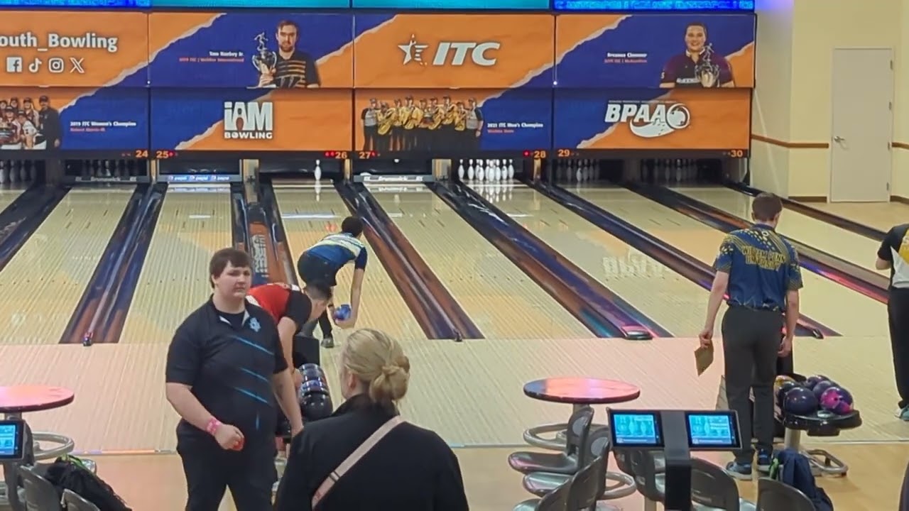 Blake Walsh BLOWS.......A 300 Game In Las Vegas