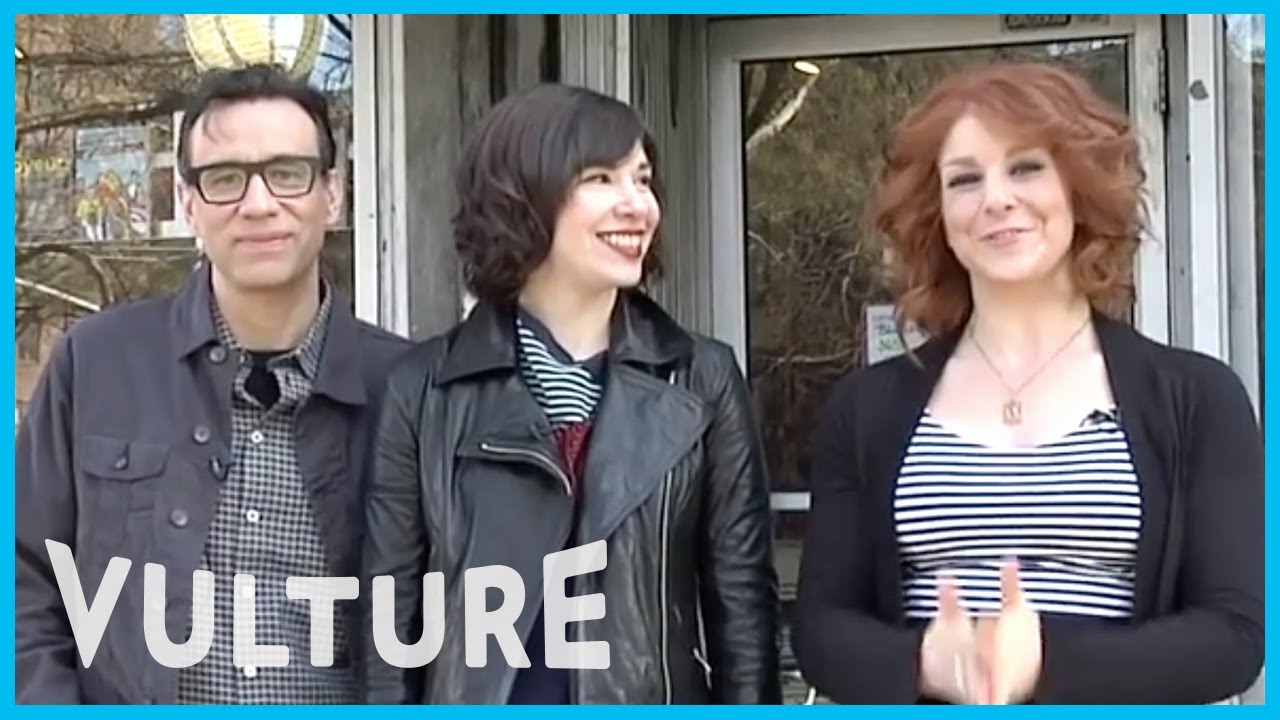 Portlandia's Fred Armisen and Carrie Brownstein Go Shopping at a Real Feminist Bookstore