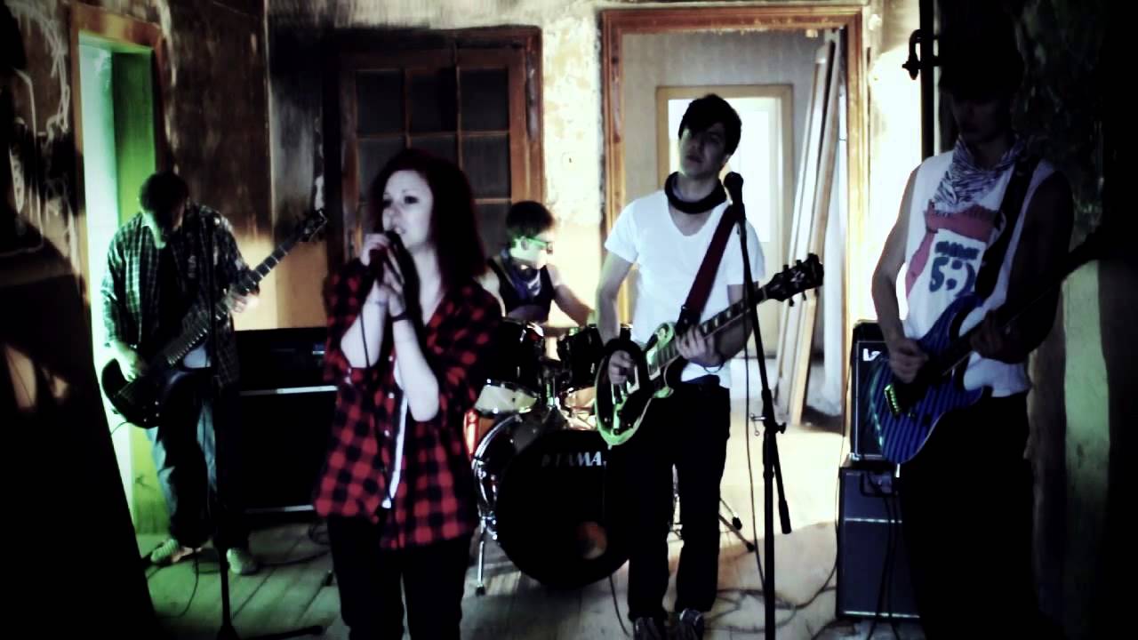 Divide by Zero - Jen se sv&yacute;m j&aacute; (official videoclip)