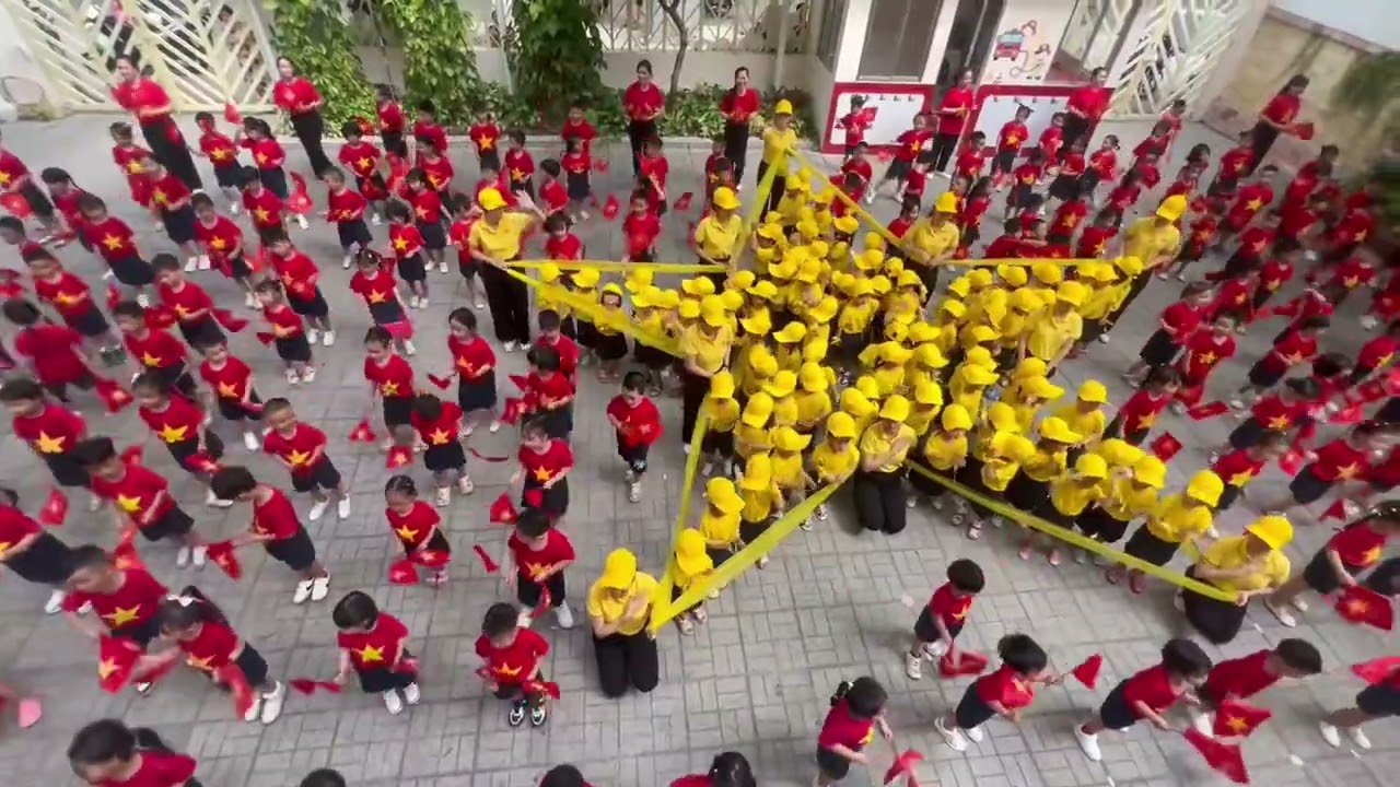 TD đồng diễn- Chào mừng Kỷ niệm 50 năm giải phóng miền Nam thống nhất đất nước (30/4/1975-30/4/2025)