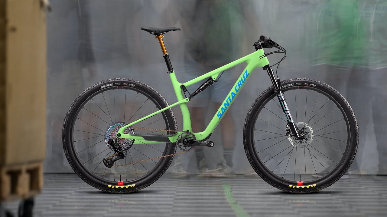 2023 Santa Cruz Blur S Carbon Seafoam Color Walk Around