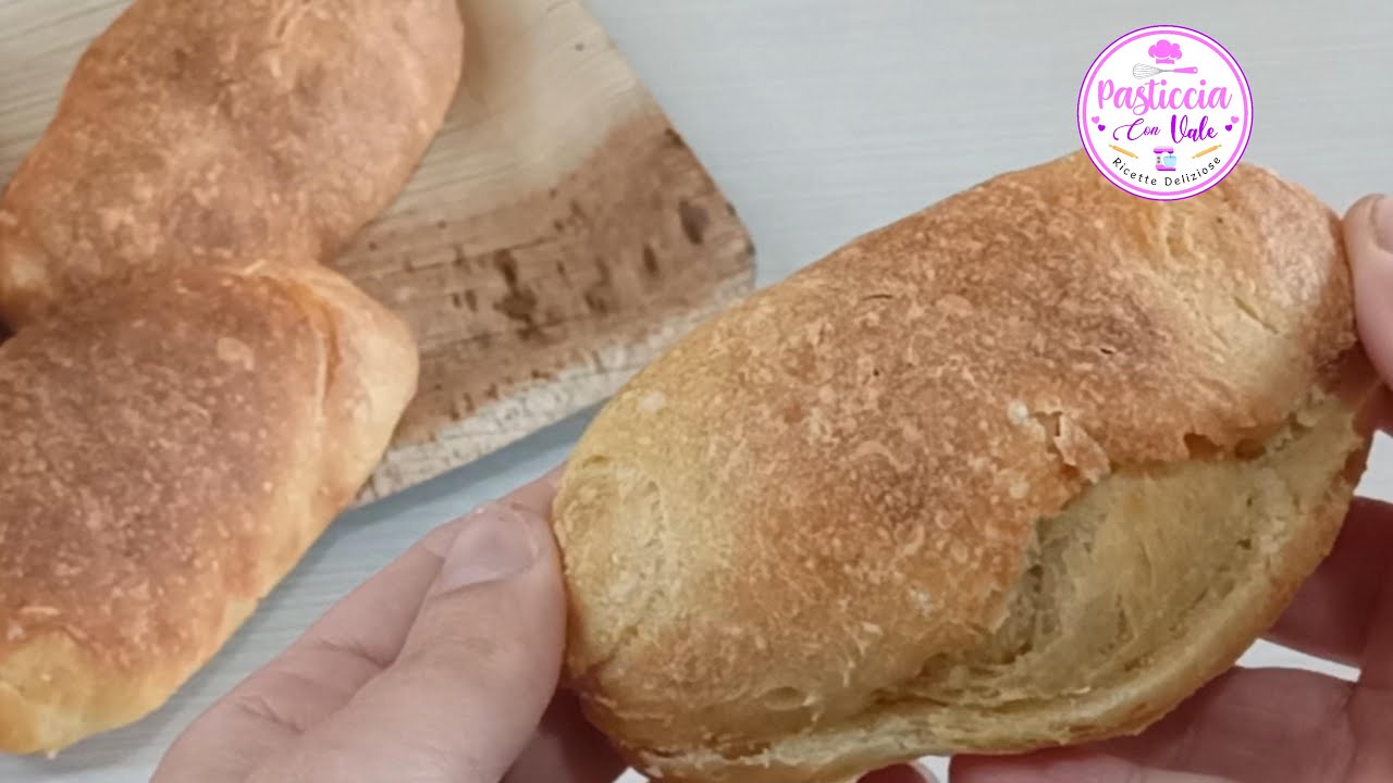 Scopri il Segreto del Pane di Semola: Morbido Dentro, Croccante Fuori!