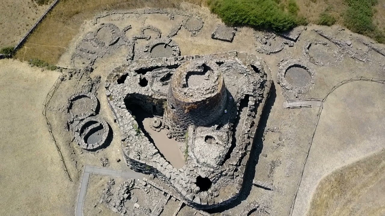 Nuraghe Santu Antine, Torralba - Le caratteristiche che lo rendono così unico