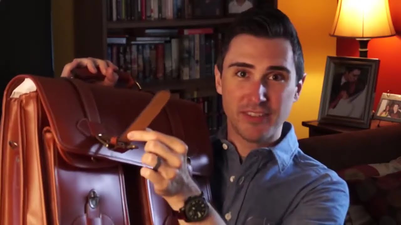 Scholar Briefcase Review